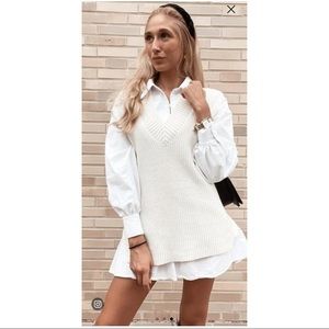 HM Wide-cut Sweater Vest, Size M in Cream. Great condition.